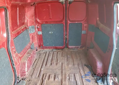 2013 Nissan Nv200 2.5S z USA, uszkodzony, nr VIN 3N6CM0KN4DK692866